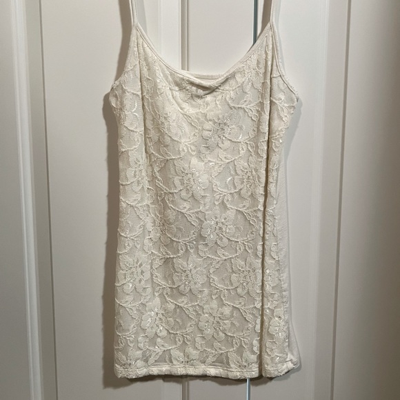 TOPS BUNDLE! - Picture 2 of 4